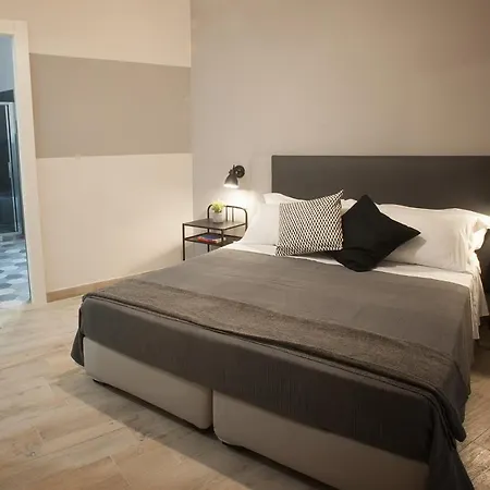 6th Land - Rent La Spezia