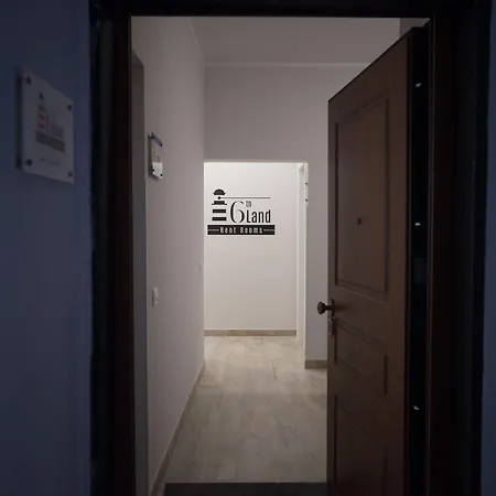 6th Land - Rent Konukevi La Spezia