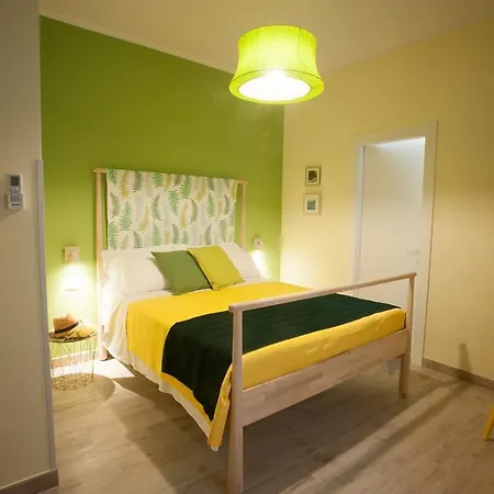 6th Land - Rent La Spezia