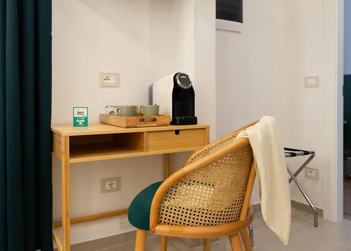 6th Land - Rent Guest house La Spezia