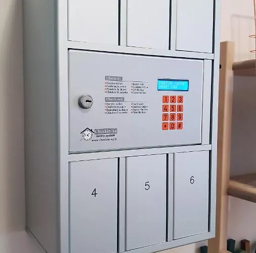 6th Land - Rent Guest house